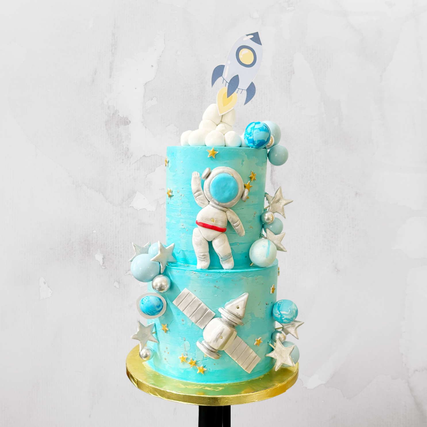 Astronaut & Space Adventure Theme Cake